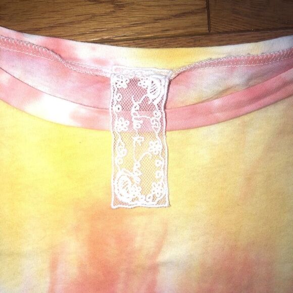 Sadie and Sage Sun Shower Tie Dye Tee - Picture 4 of 6